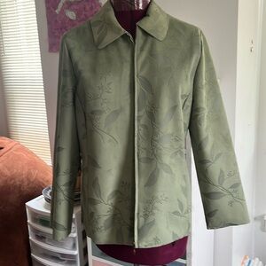 Alfred Dunner sage green leaf fall coat like new
